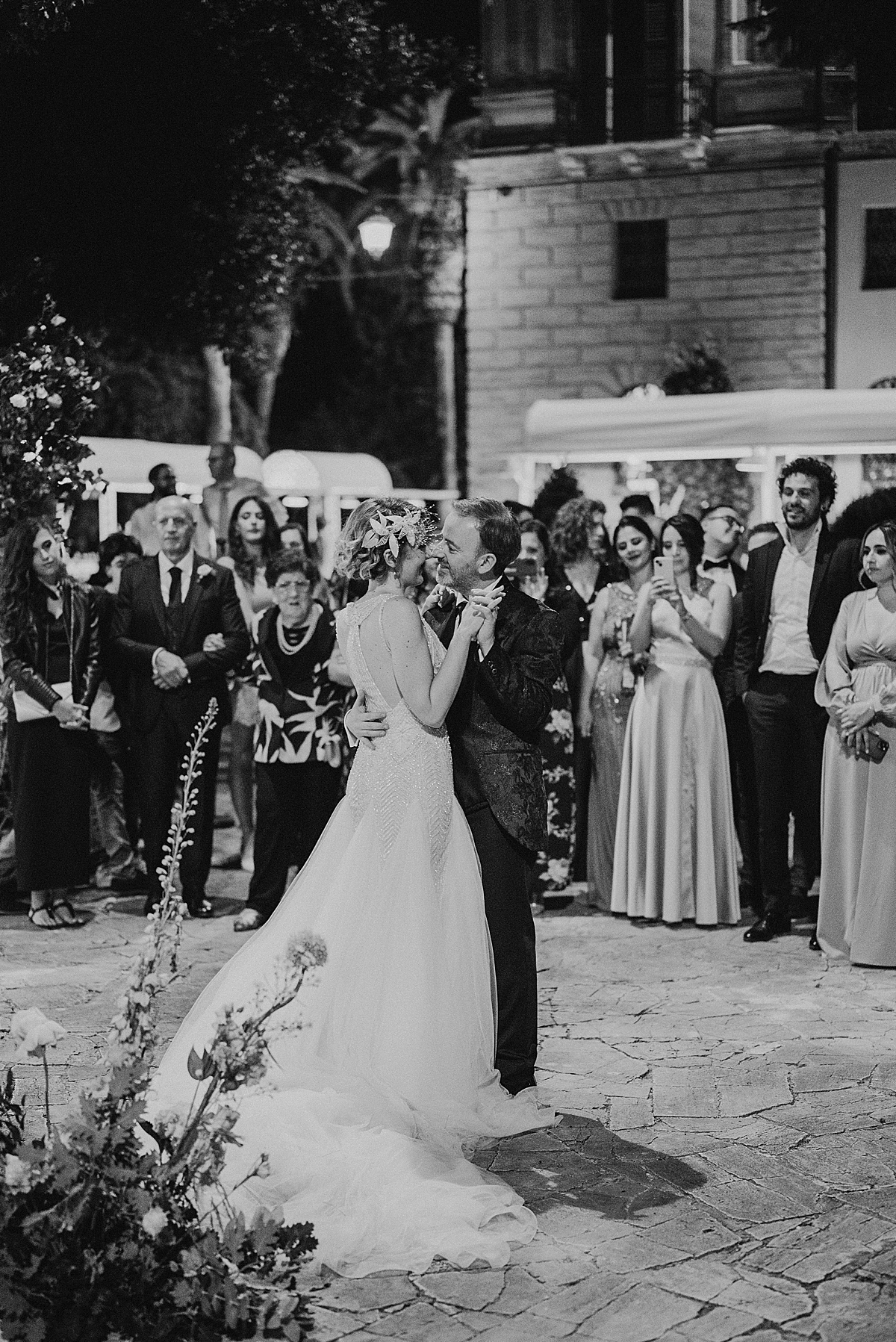 fotografo matrimonio Abruzzo Teramo matrimonio in Italia sposi primo ballo