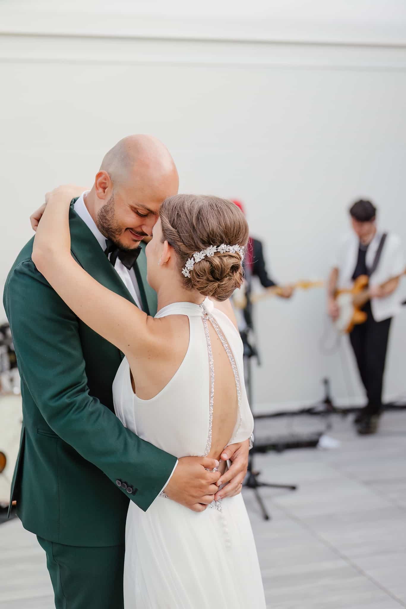 primo-ballo-sposi-musica-fotografo-matrimonio-pagus-montepagano